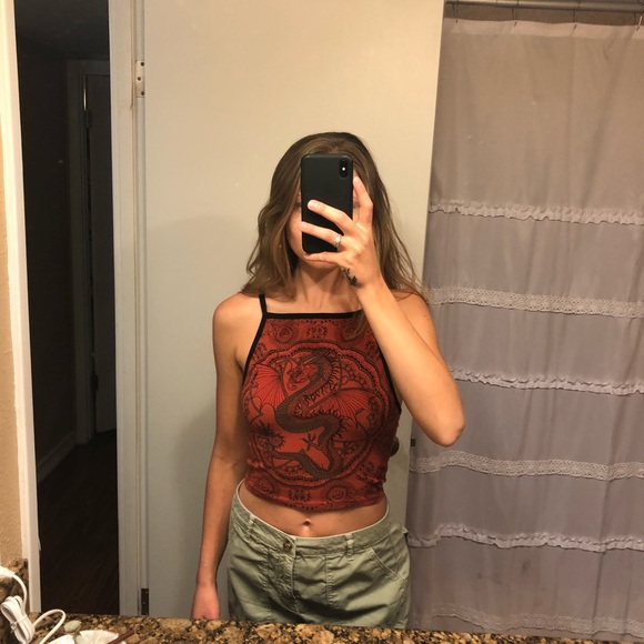 Dragon crop top - Picture 1 of 3